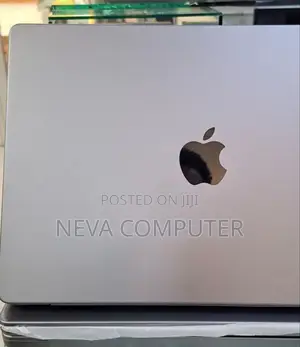 New Laptop Apple MacBook Pro M1 32GB Apple M1 Pro SSD 512GB