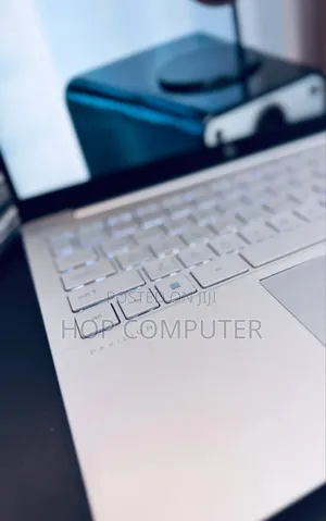 New Laptop HP Pavilion 15 16GB Intel Core I5 SSD 1T