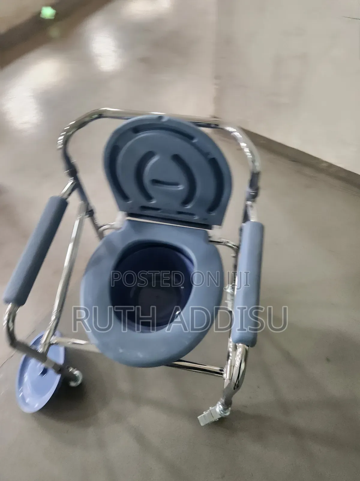 Toilet Chair協會brand New Commode Wheelchair廸卂wheelchair Commode Chair