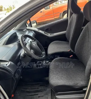 Toyota Yaris 2009 Silver