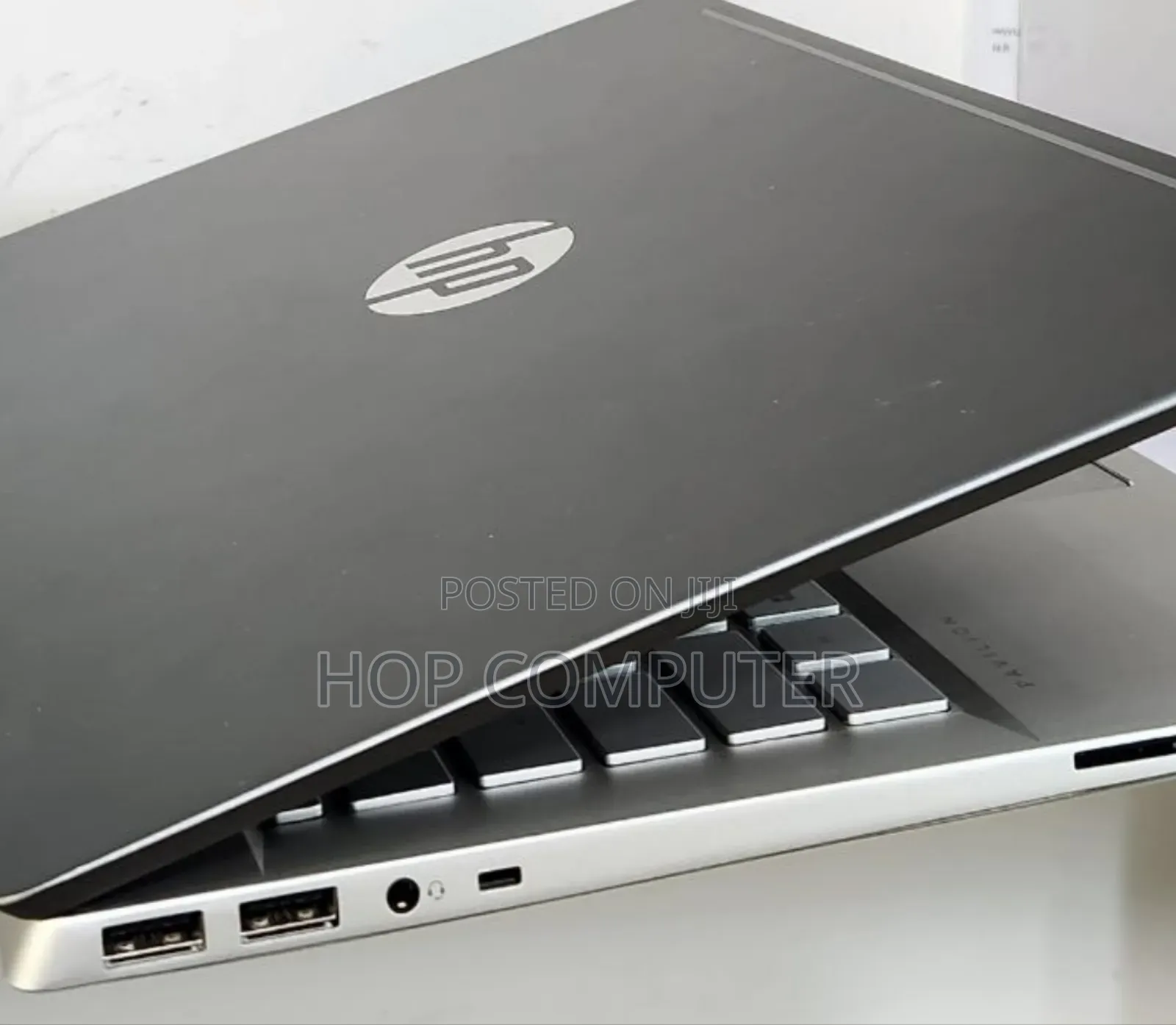 New Laptop HP Pavilion 15 8GB Intel Core I5 SSD 512GB