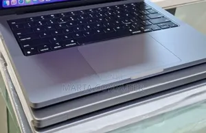 New Laptop Apple MacBook Pro M1 16GB Apple M1 SSD 512GB