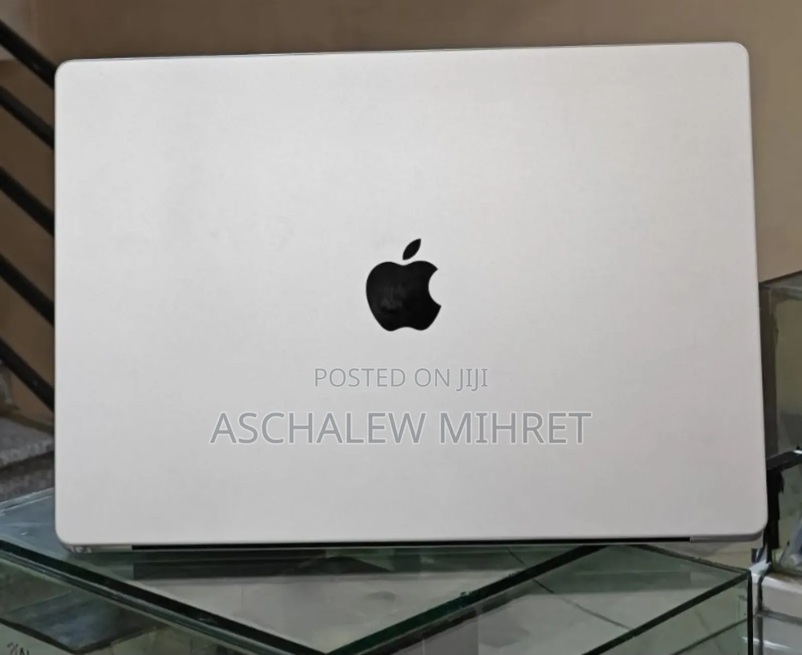 New Laptop Apple MacBook Pro 2021 M1 32GB Apple M1 SSD 512GB