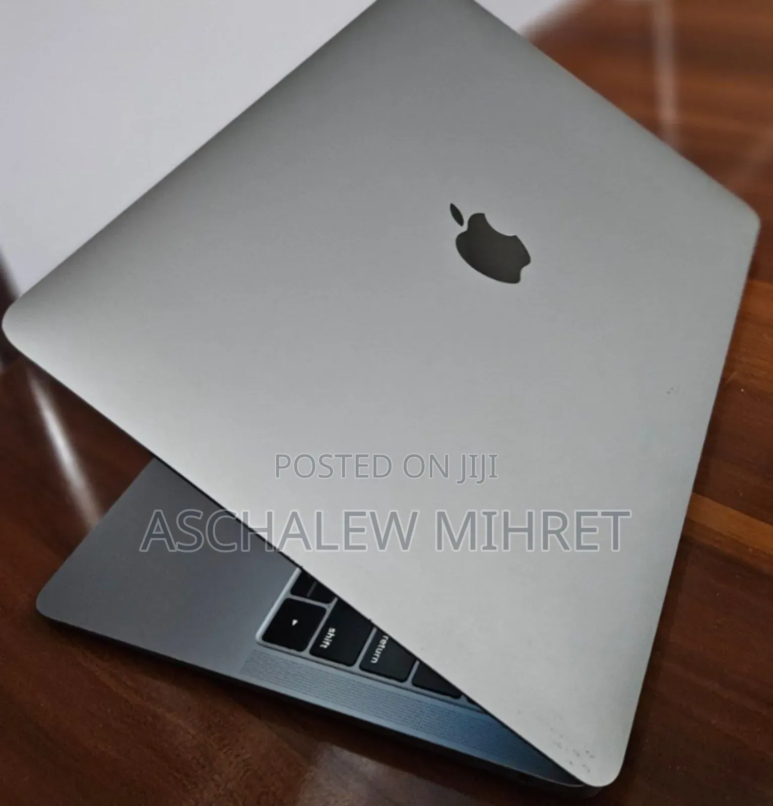 New Laptop Apple MacBook Air 2019 8GB Intel Core I5 SSD 128GB