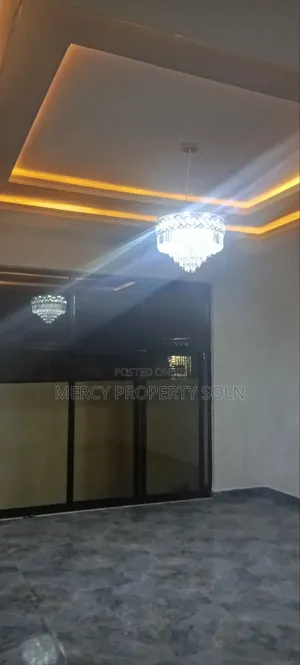 Furnished 5bdrm Villa in Bole for sale