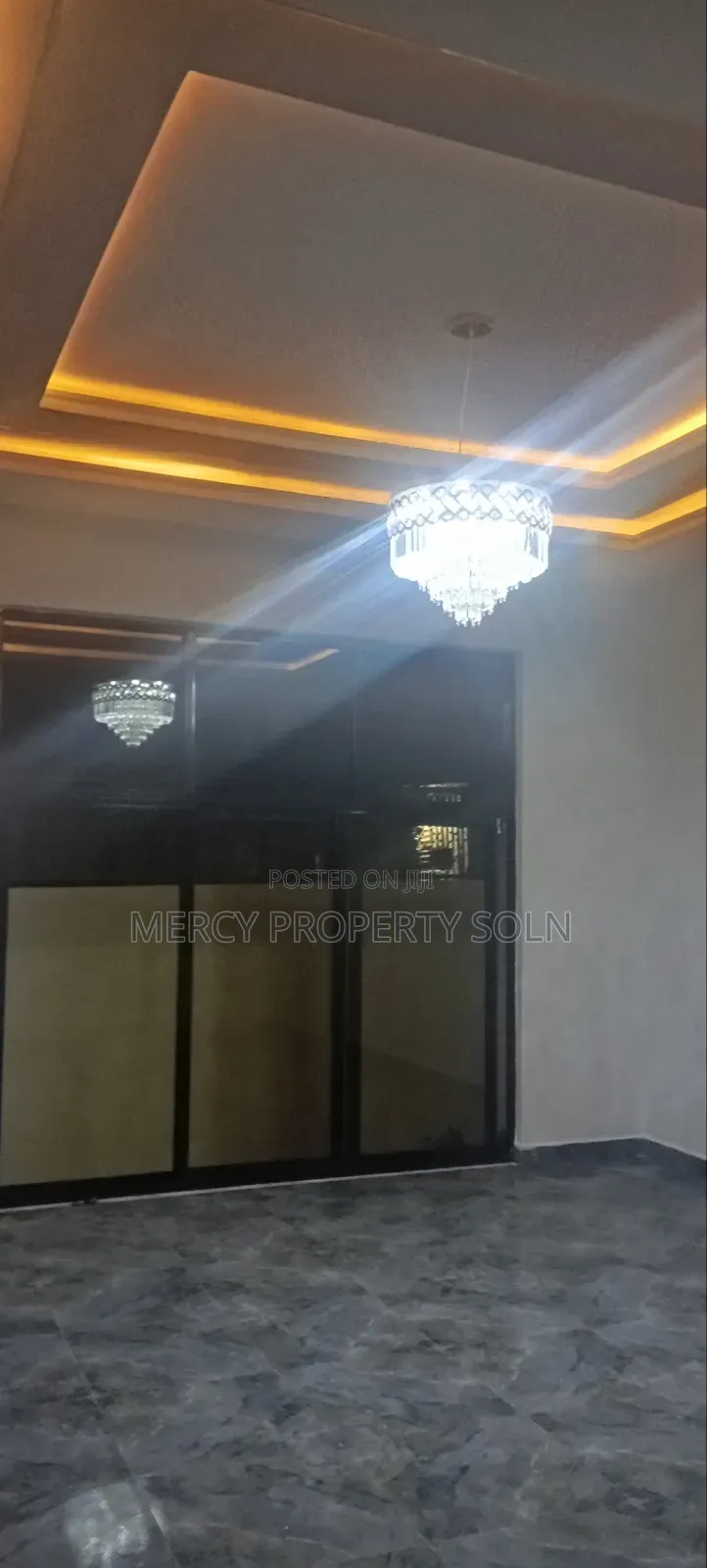 Furnished 5bdrm Villa in Bole for sale