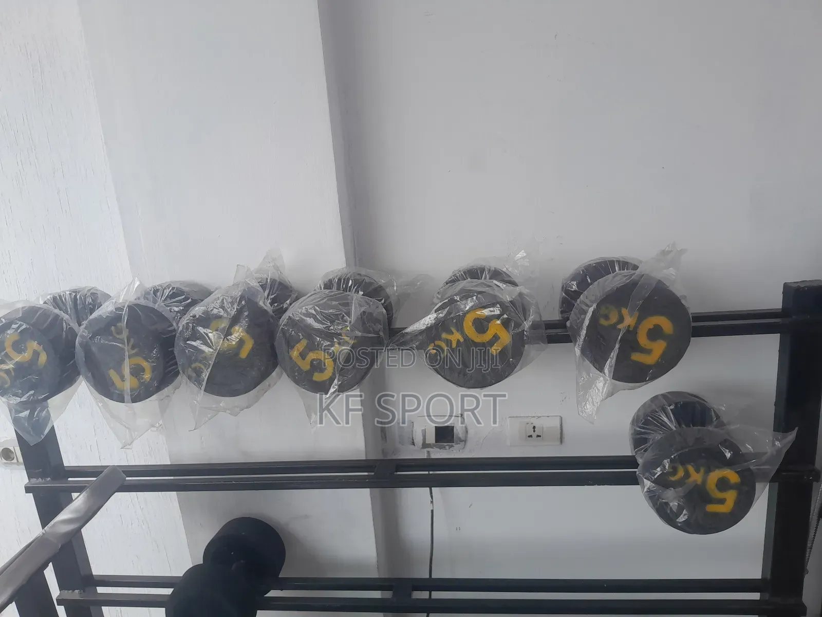 Dumbbell( በአሪፍ ዋጋ ጥራት ያለቸውን ዳምፔሎች እኛጋ ያገኛሉ