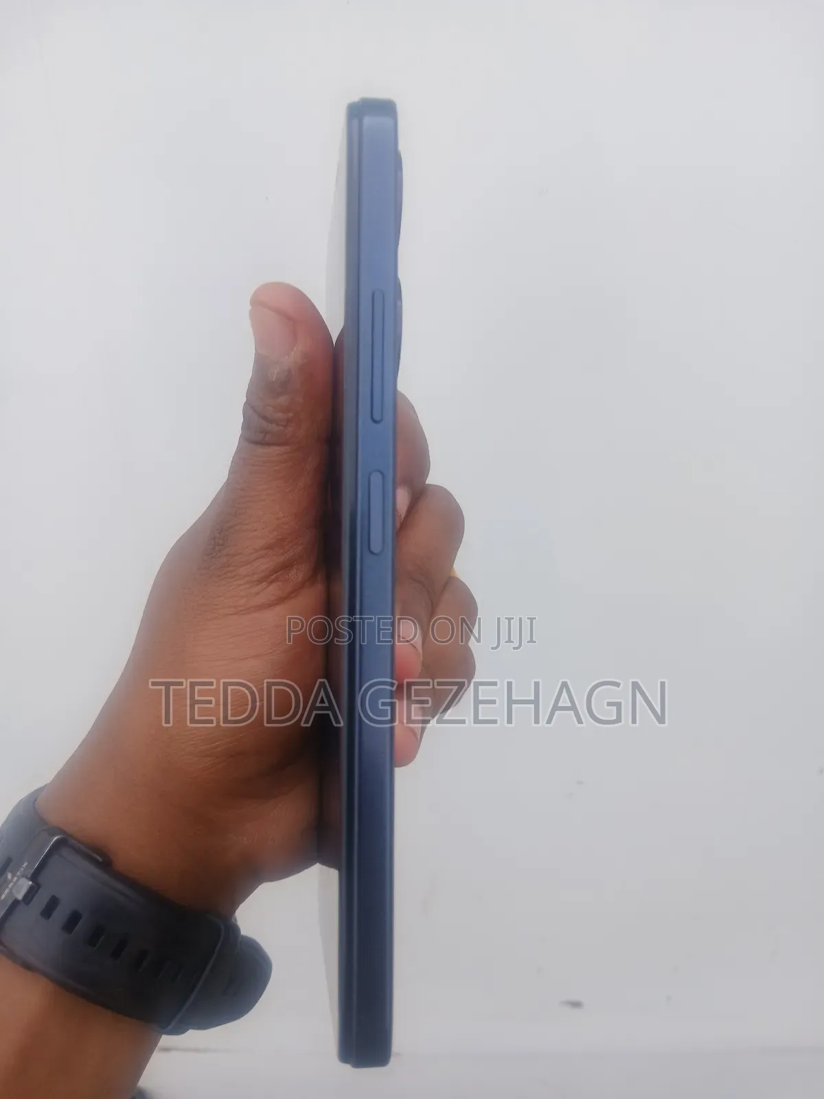 New Itel A70 128 GB Black