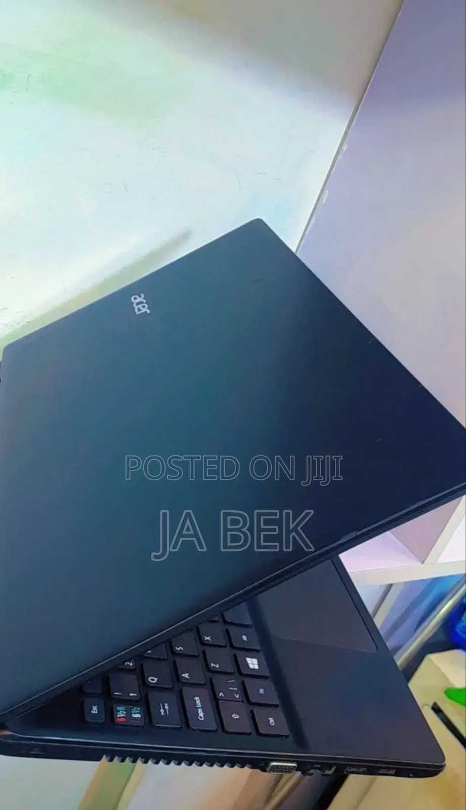 New Laptop Acer Aspire 3 8GB AMD A4 SSD 128GB