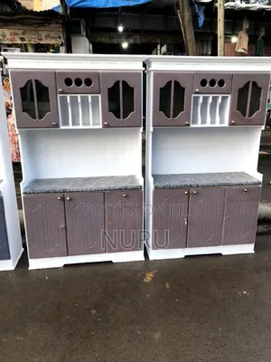 Photo - ኪችን ካቢኔት በአንድ ሜትር ከሀያ