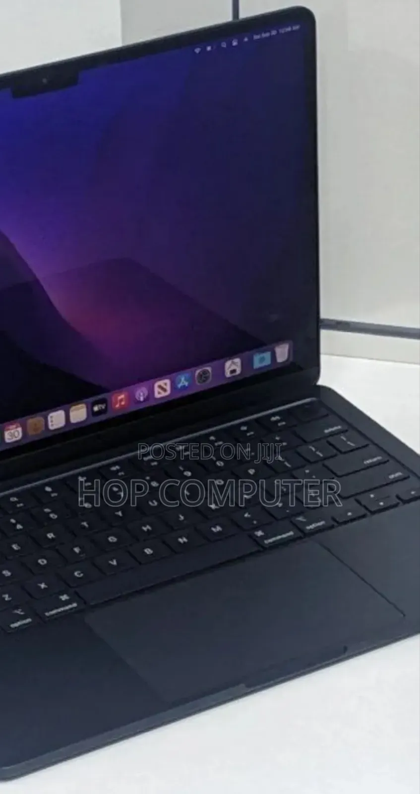 New Laptop Apple MacBook Air 2022 M2 8GB Apple M2 SSD 512GB