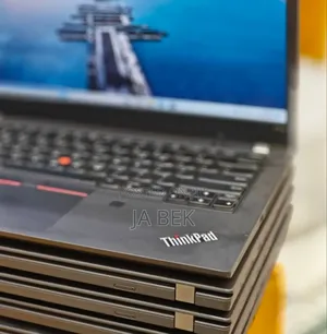 New Laptop Lenovo Thinkpad P14s 16GB AMD Ryzen 7 SSD 512GB