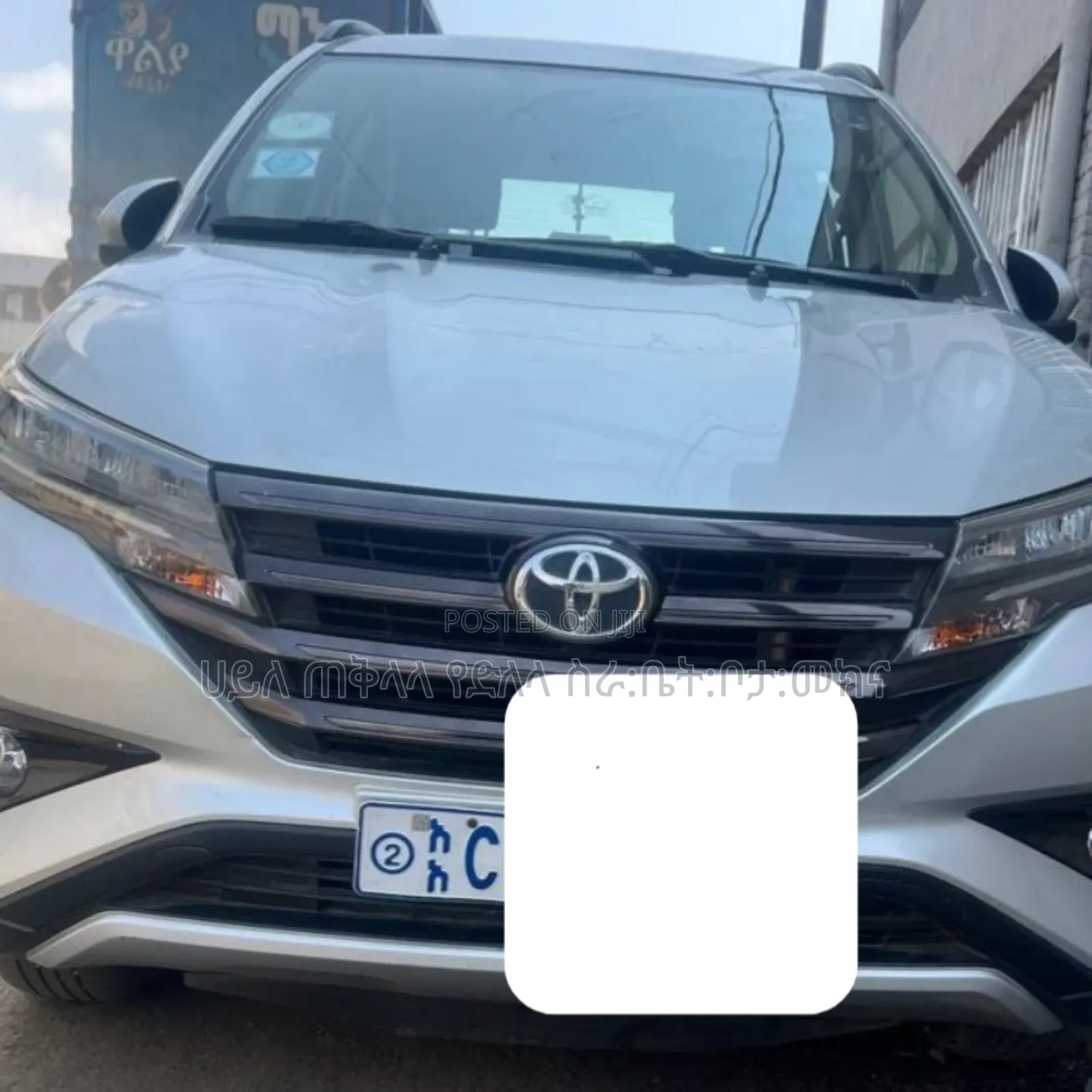 Toyota Rush 2022 Off white