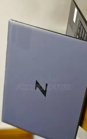 New Laptop HP ZBook Fury 17 G7 16GB Intel Core I7 SSD 512GB