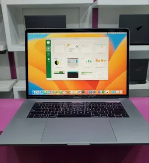 New Laptop Apple MacBook Pro 2018 16GB Intel Core I7 SSD 512GB