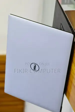 New Laptop Dell XPS 15 16GB Intel Core I7 SSD 256GB