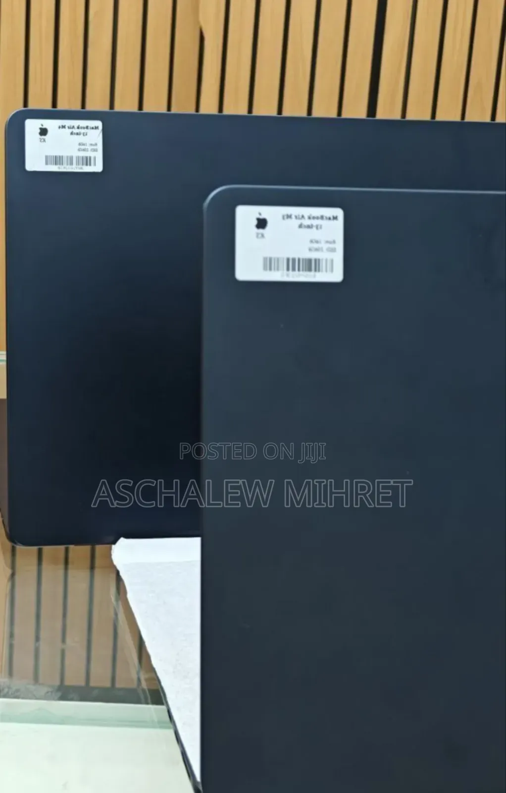 New Laptop Apple MacBook Air 2025 M4 13-Inch 16GB Apple M4 SSD 256GB