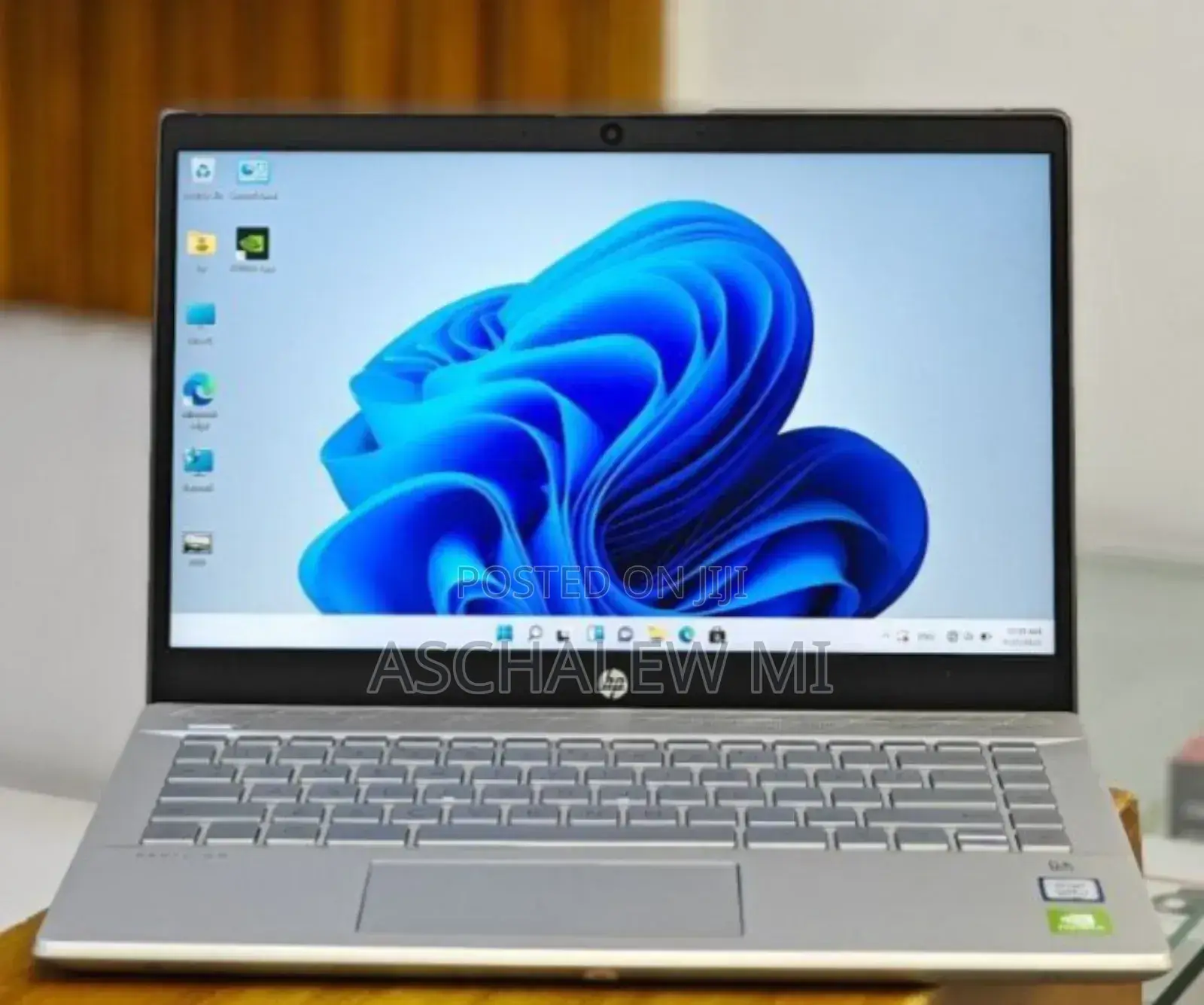 New Laptop HP Pavilion 14 8GB Intel Core I5 SSD 256GB