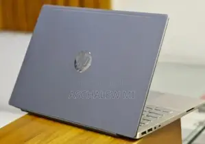 New Laptop HP Pavilion 14 8GB Intel Core I5 SSD 256GB