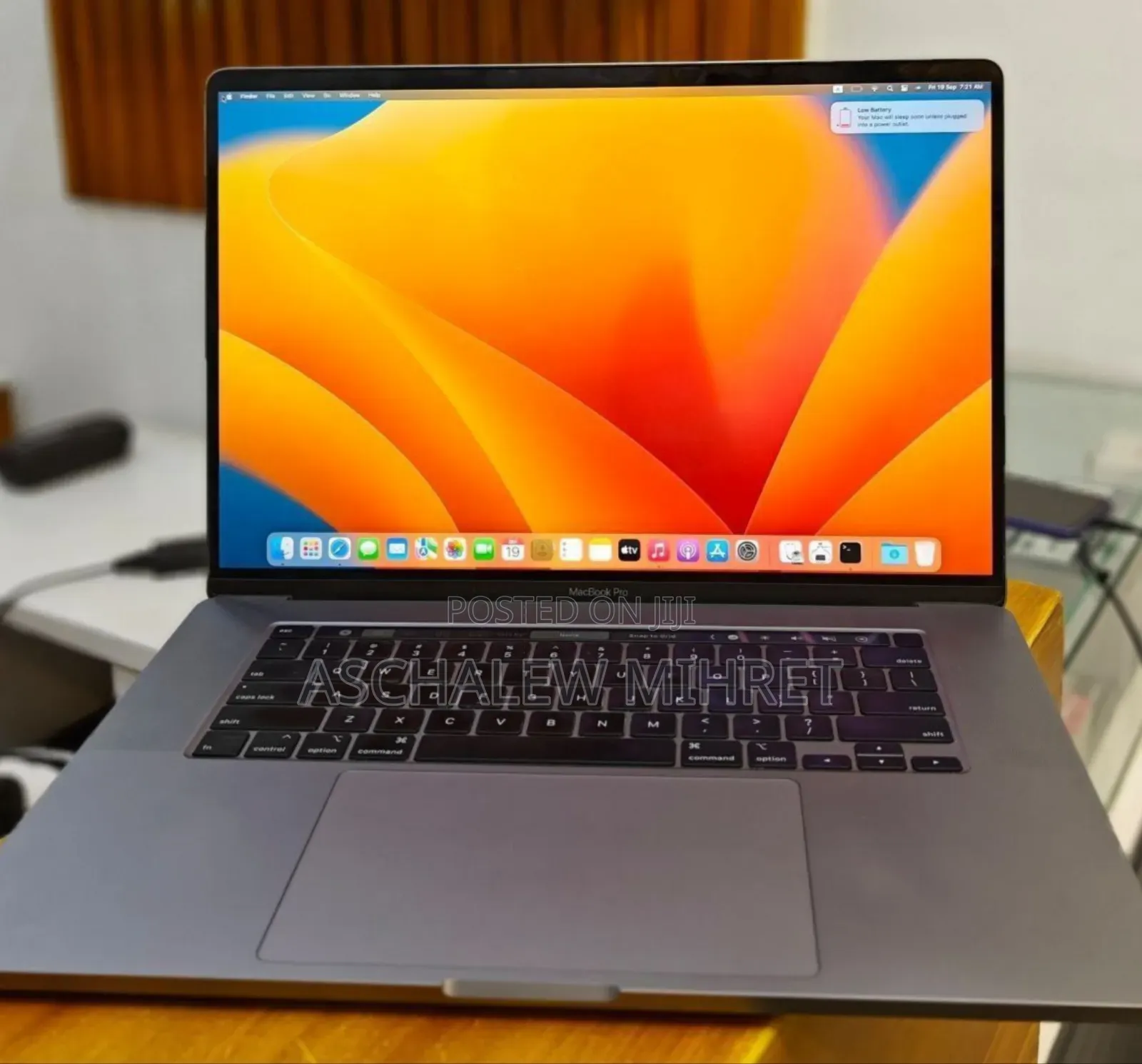 New Laptop Apple MacBook Pro 2019 32GB Intel Core I9 SSD 1T