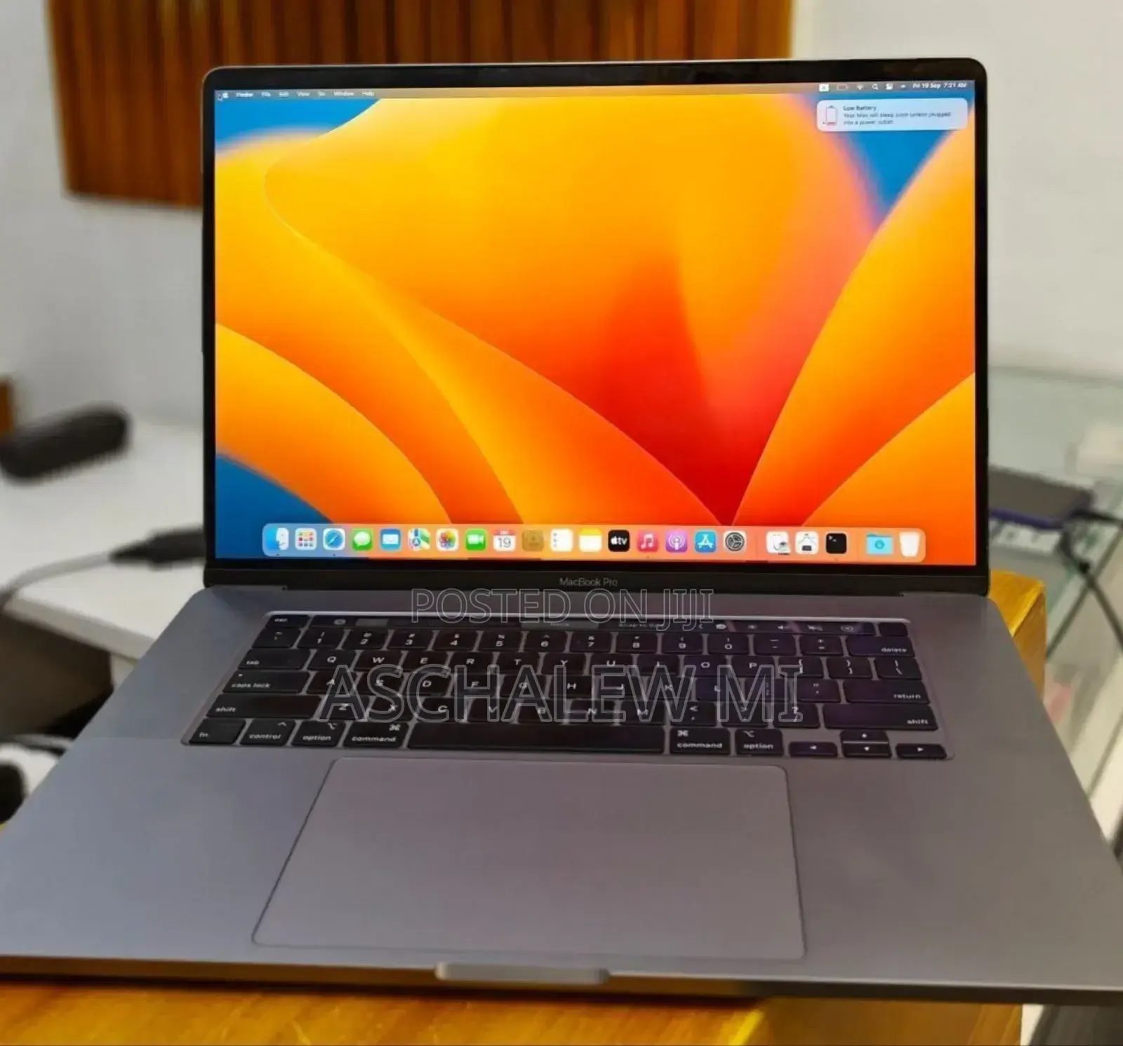 New Laptop Apple MacBook Pro 2019 32GB Intel Core I9 SSD 1T