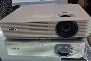 New Arrival 
Sony VPL-Dx221 Projector