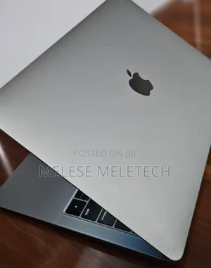 New Laptop Apple MacBook Air 2019 8GB Intel Core I5 SSD 128GB