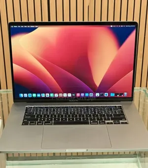 New Laptop Apple MacBook Pro 2019 16GB Intel Core I7 SSD 512GB