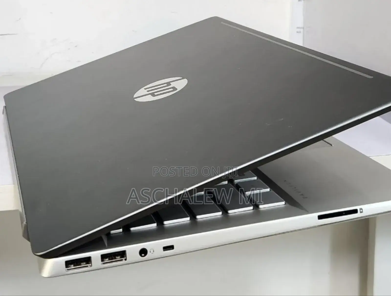 New Laptop HP Pavilion 14 8GB Intel Core I5 SSD 512GB