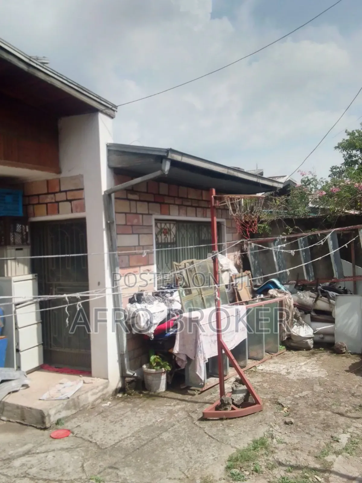 Furnished 3bdrm House in Alem Bank, Akaky Kaliti for sale