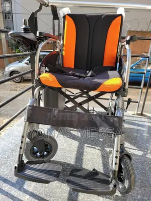 Portable Power Wheelchair Is Sturdy and Durable, Can Be Quickly Folded