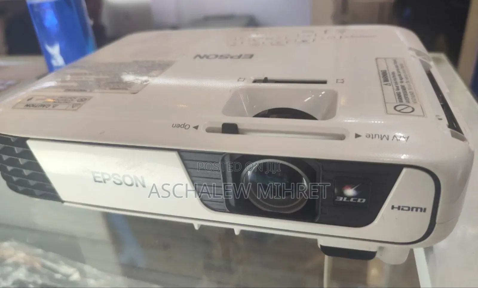 Epson Projector Model Name: Eb-X31 Hardware