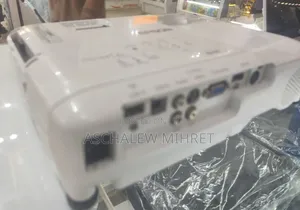 Epson Projector Model Name: Eb-X31 Hardware