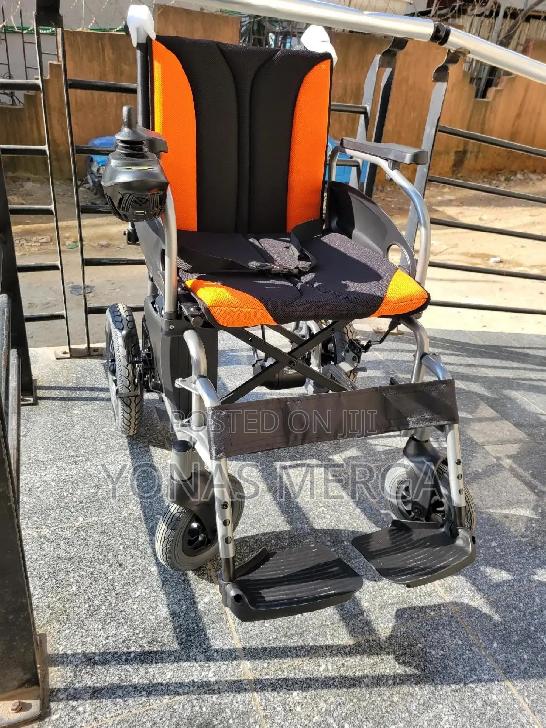 Charge Wilcher/Portable Electric Wheelchair Features Longest Lifetime