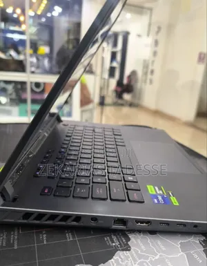 New Laptop Asus ROG Strix G15 16GB Intel Core I9 SSD 1T