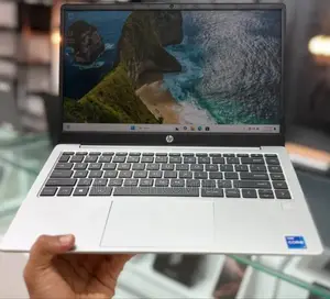 New Laptop HP EliteBook 840 10 16GB Intel Core I7 SSD 512GB