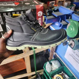 Photo - Safety Boy Safety Shose