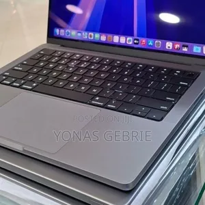 New Laptop Apple MacBook Pro M1 32GB Apple M1 SSD 512GB