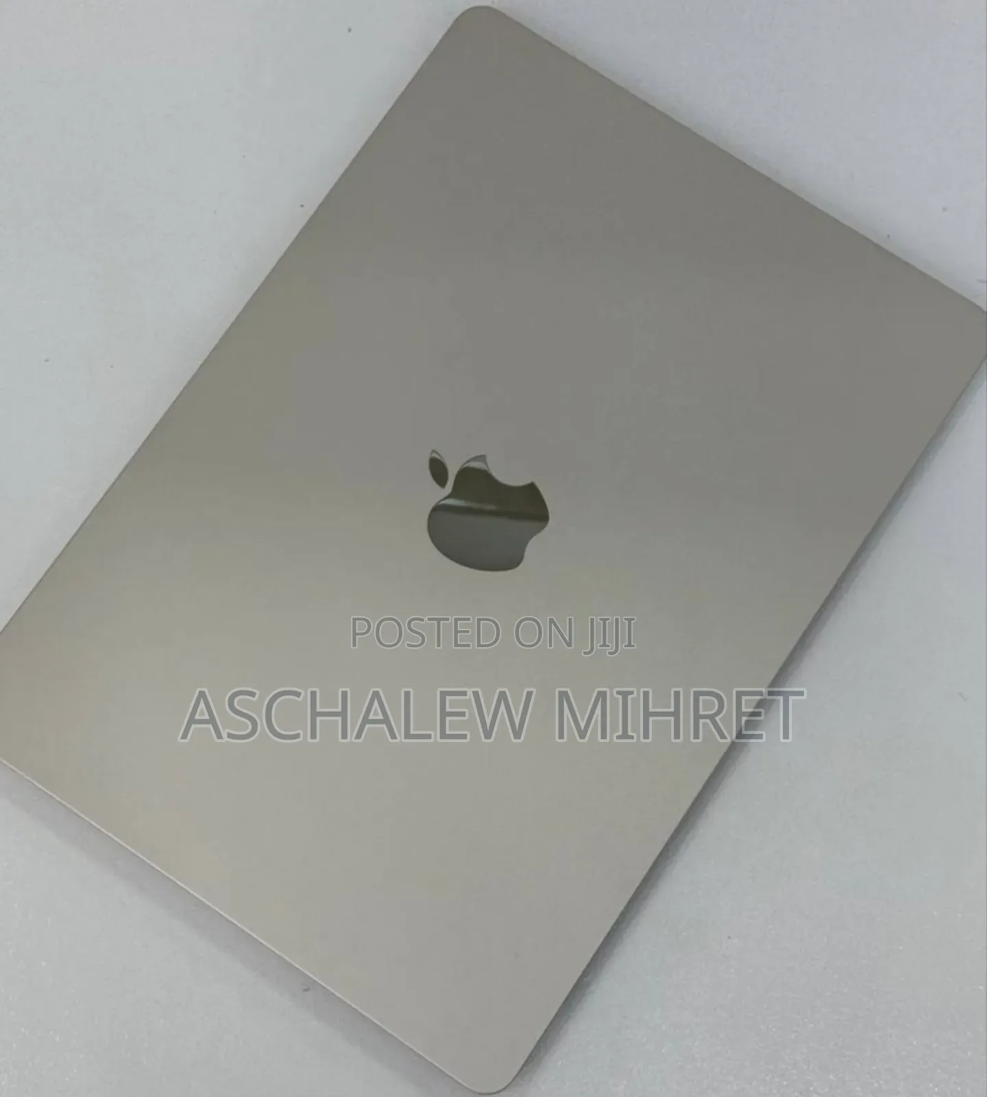 New Laptop Apple MacBook Air 2025 M4 13-Inch 16GB Apple M4 SSD 256GB