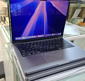 New Laptop Apple MacBook Pro M1 32GB Apple M1 Pro SSD 512GB
