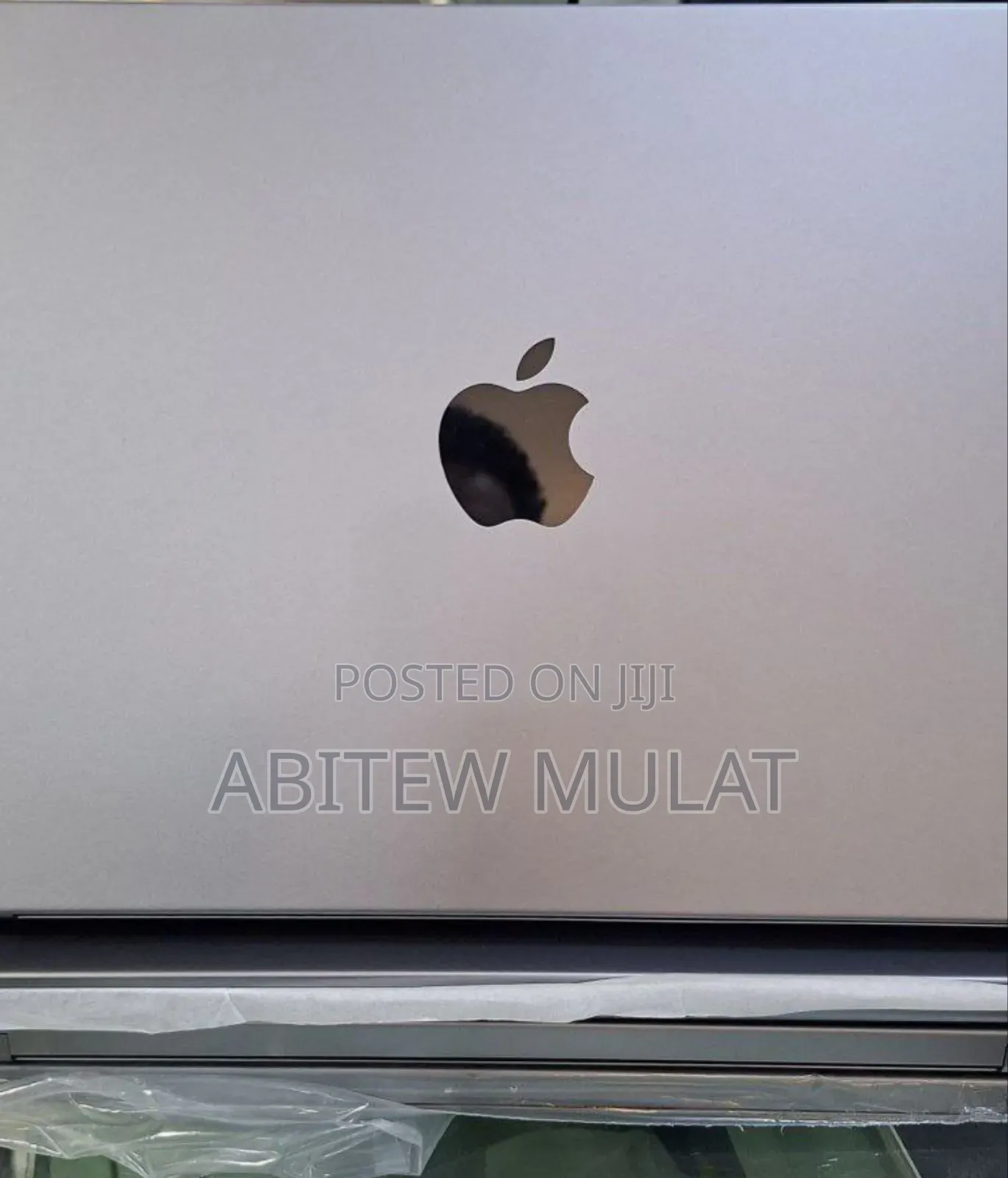 New Laptop Apple MacBook Pro M1 32GB Apple M1 Pro SSD 512GB