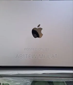 New Laptop Apple MacBook Pro M1 32GB Apple M1 Pro SSD 512GB