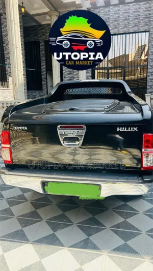 Toyota Hilux 2008 Black
