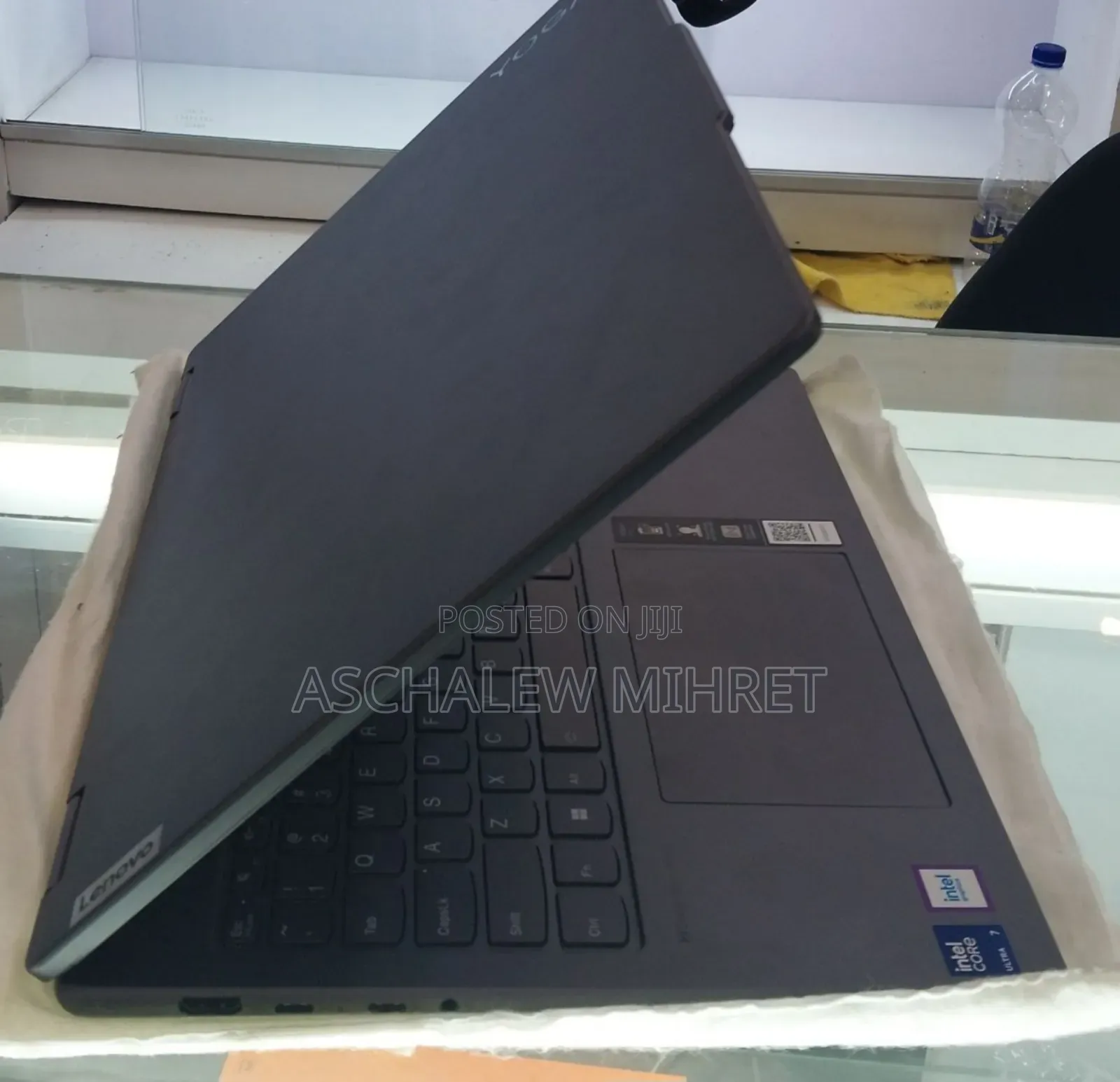 New Laptop Lenovo Yoga 7i 16GB Intel Core Ultra 7 SSD 1T