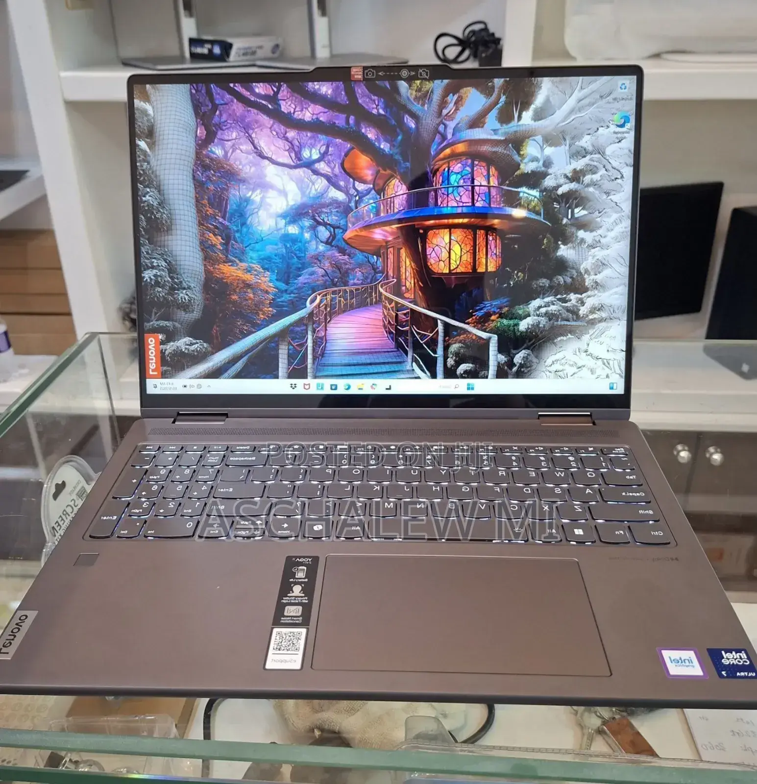 New Laptop Lenovo Yoga 7i 16GB Intel Core Ultra 7 SSD 1T