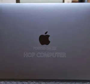 New Laptop Apple MacBook Pro 2020 16GB Apple M1 SSD 256GB