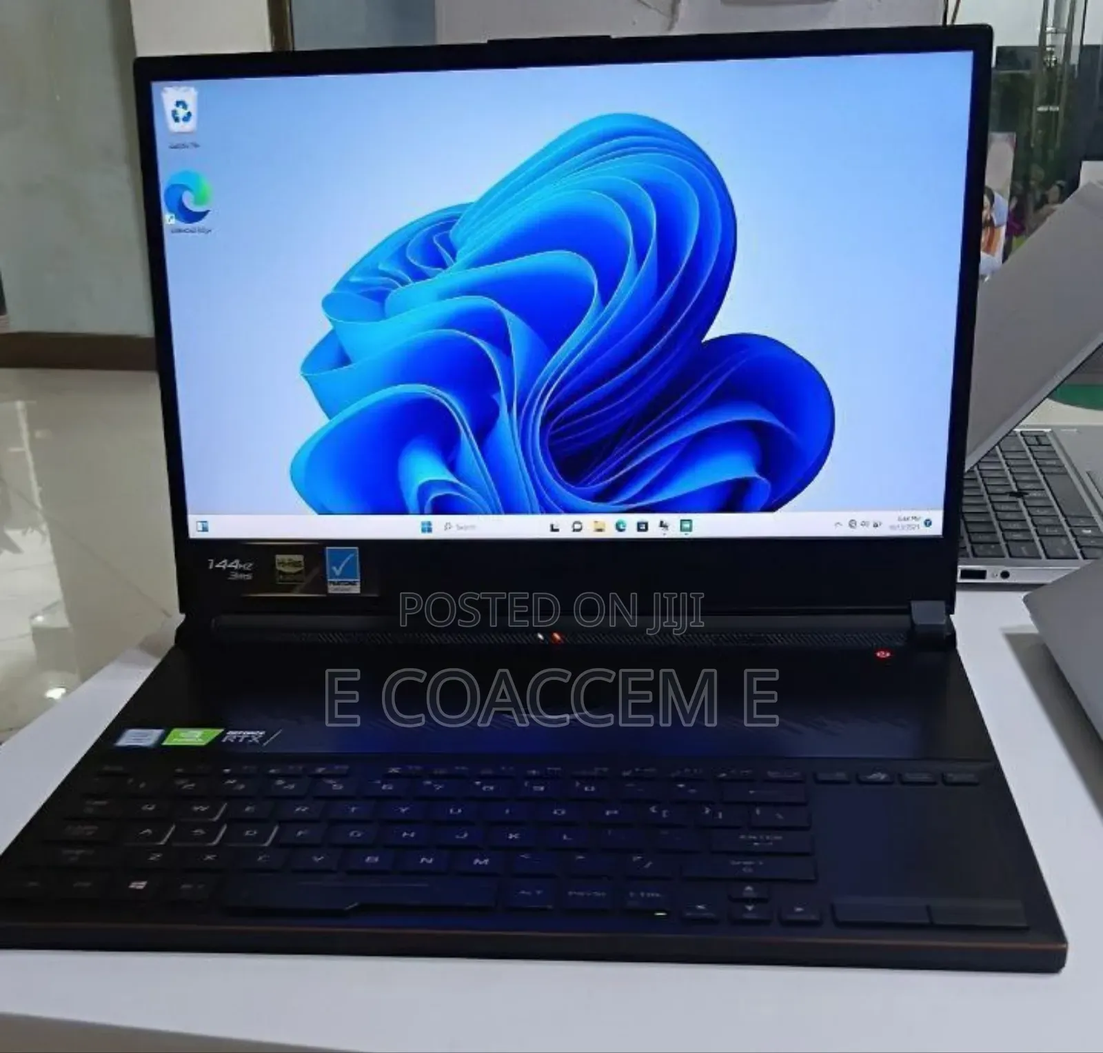 New Laptop Asus 24GB Intel Core 7 SSD 2T