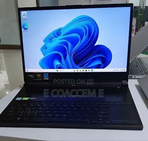 New Laptop Asus 24GB Intel Core 7 SSD 2T