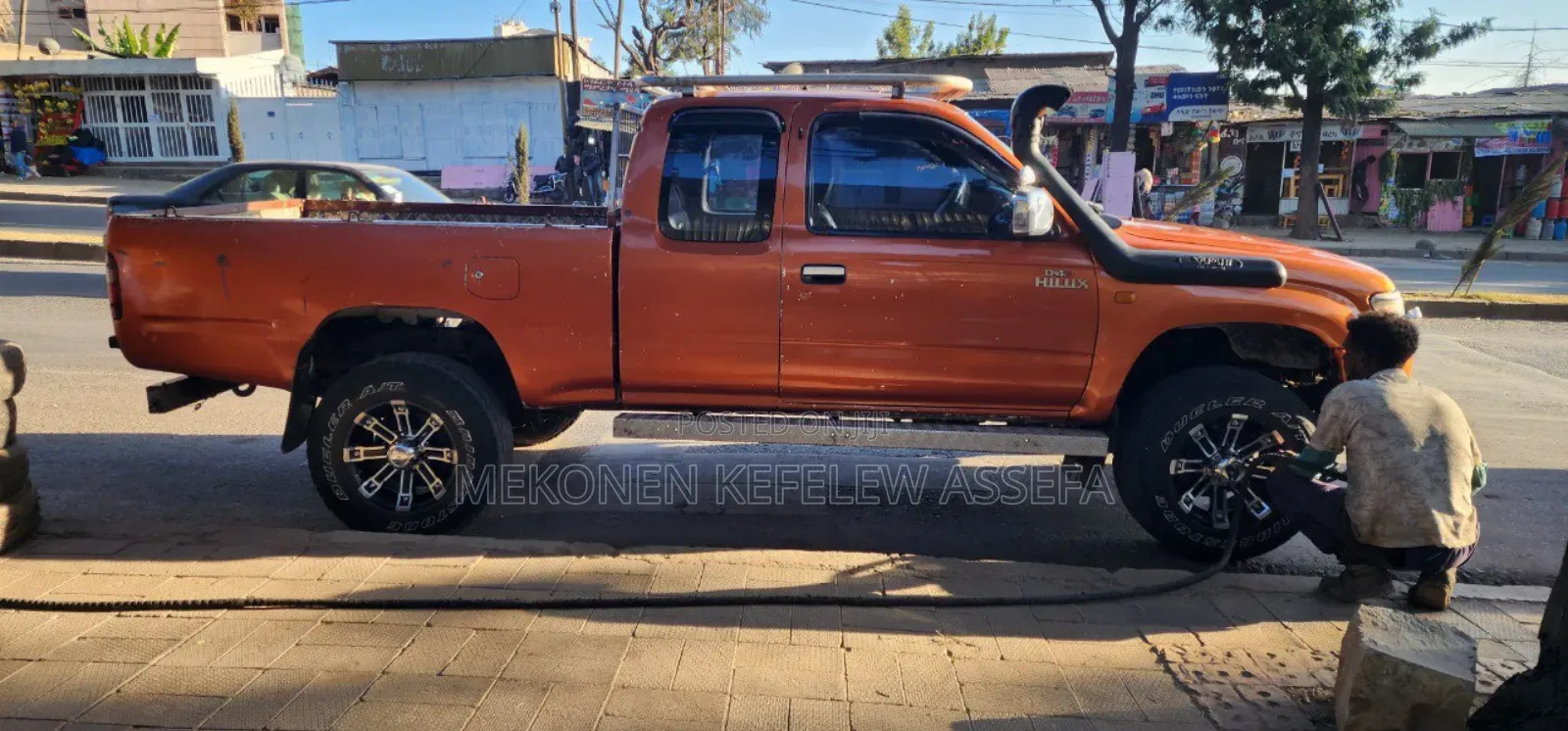 Toyota Hilux 1998 Orange