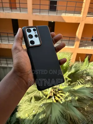 Photo - Samsung Galaxy S21 Ultra 5G 128 GB Silver